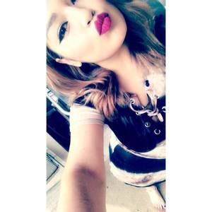 Meet your Posher, Estefaniaa